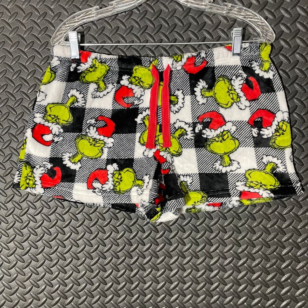 The‎ Grinch Black White Checkered Christmas Print Women's Comfort Shorts Size M